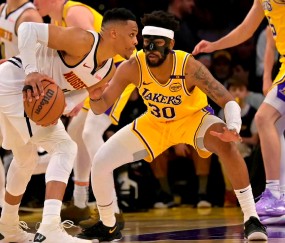 Jiuyou Gaming -包含莱万多夫斯基连续二十场比赛得分超过比分优势明显，湖人挑战极限！的词条