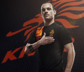 九游游戏app官方下载 -Doinb在TL比赛中连败，势不可挡引发热议！